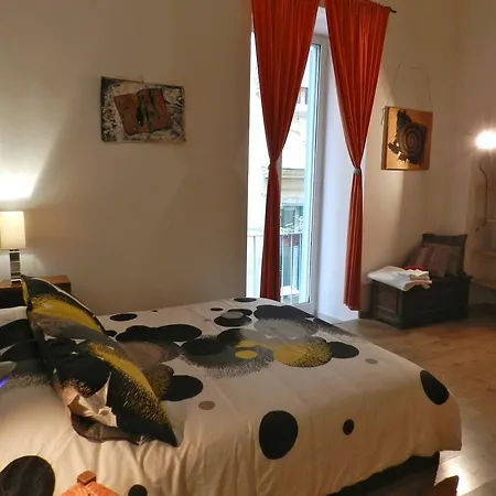 Modern Flat Cavour * Nápoly