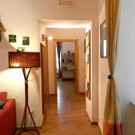 Modern Flat Cavour
